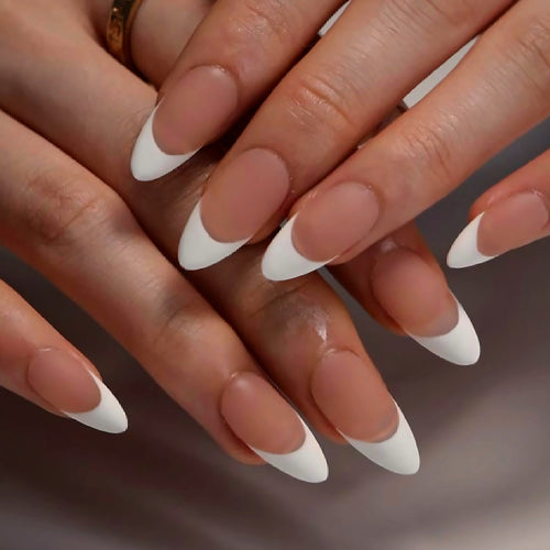 Selah Luxe Official Classic French press-on nails, French tip, nails-only refill set with application kit.