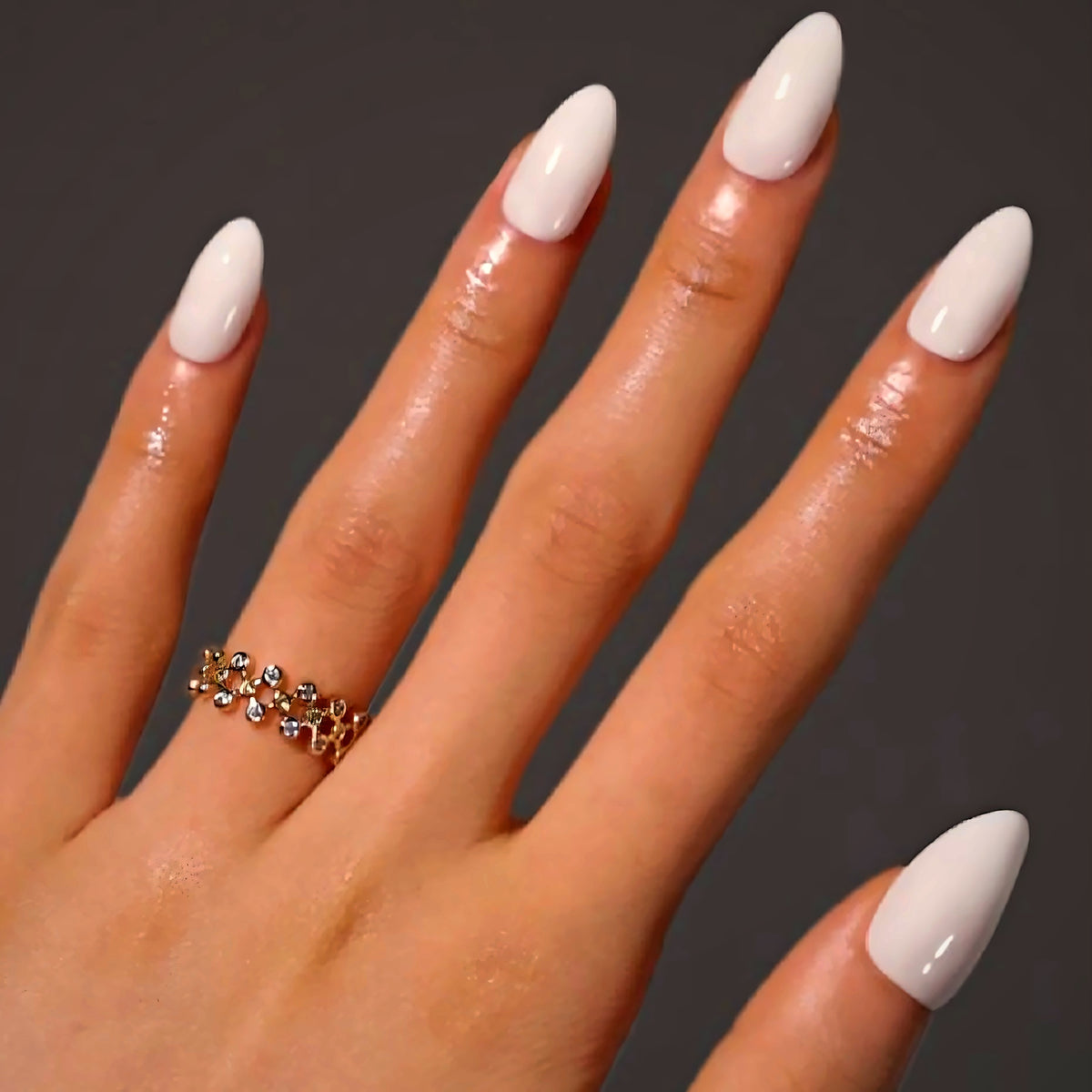Selah Luxe Official Milk Blush press-on nails, solid color, nails-only refill set with application kit.
